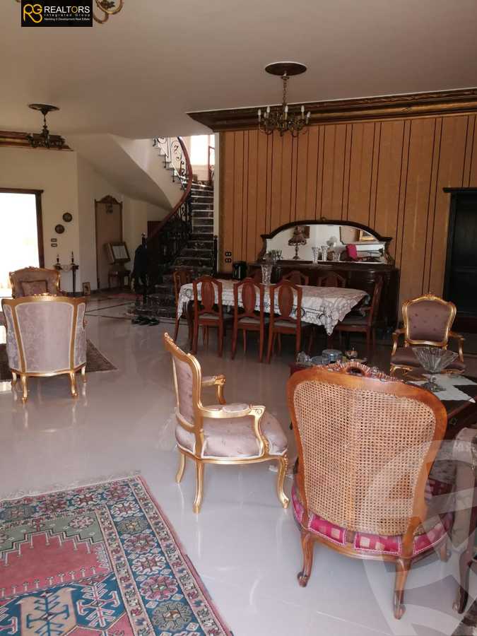 https://aqarmap.com.eg/ar/listing/5713312-for-sale-cairo-el-sheikh-zayed-city-lshykh-zyd-ljdyd-el-reef-el-oroby