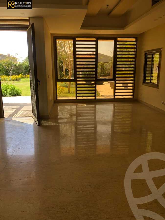 https://aqarmap.com.eg/ar/listing/5713642-for-sale-cairo-el-sheikh-zayed-city-compounds-kmbwnd-ljry-swdyk