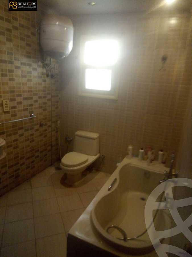 https://aqarmap.com.eg/en/listing/5713678-for-sale-cairo-el-sheikh-zayed-city-compounds-hadayek-el-mohandiseen