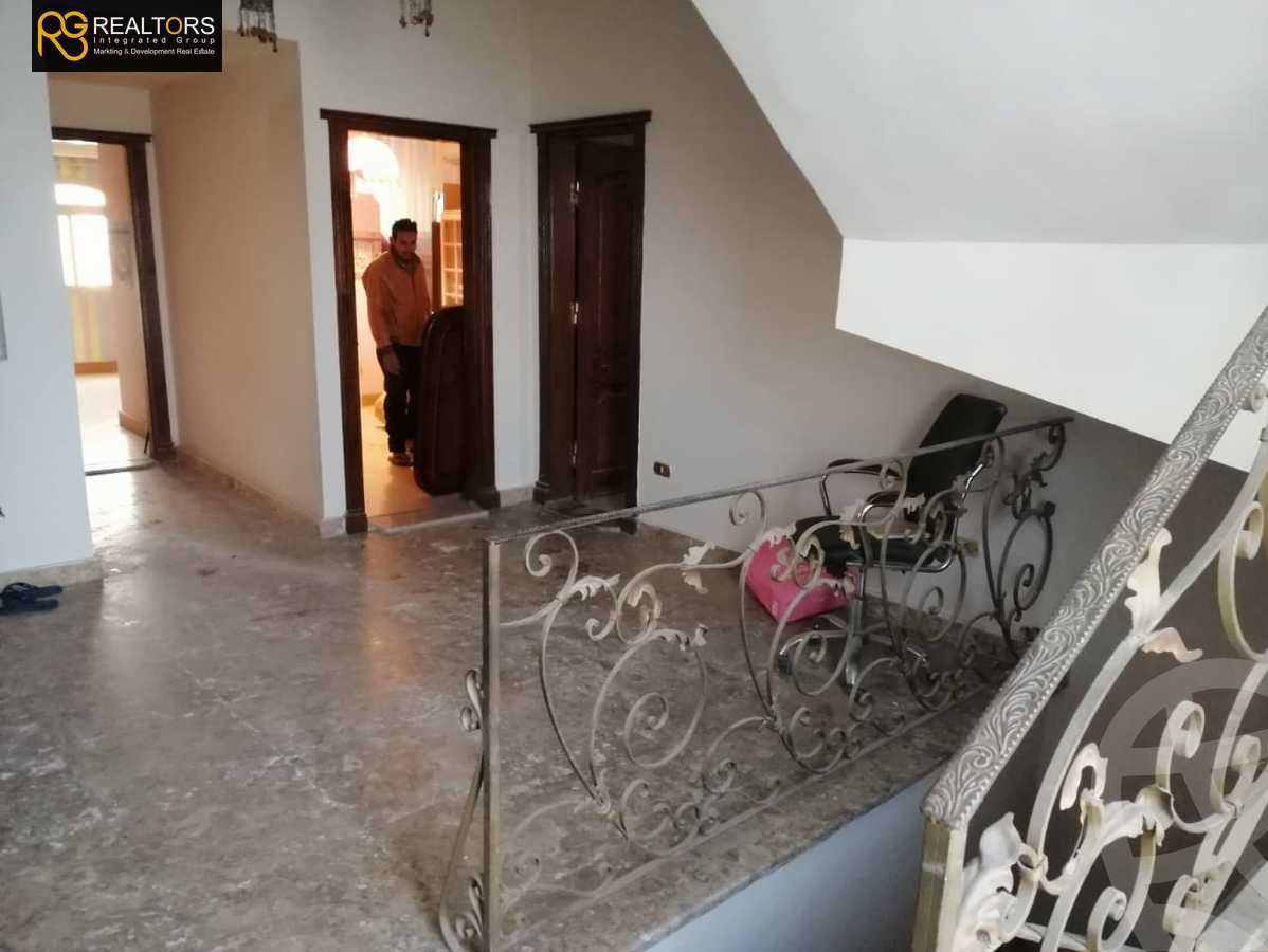 https://aqarmap.com.eg/en/listing/5713678-for-sale-cairo-el-sheikh-zayed-city-compounds-hadayek-el-mohandiseen