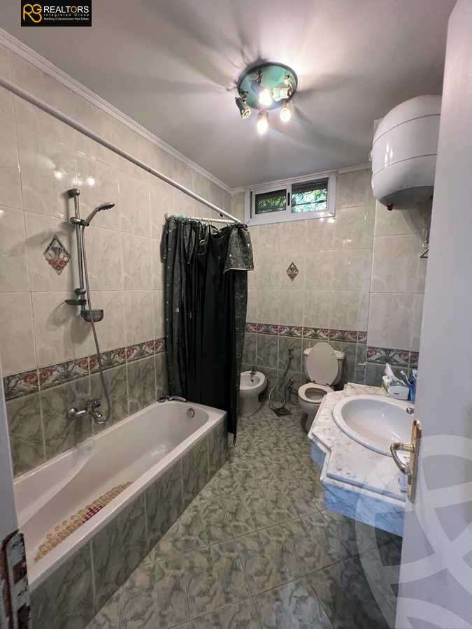 https://aqarmap.com.eg/en/listing/5720336-for-sale-cairo-6th-of-october-compounds-mena-garden-city