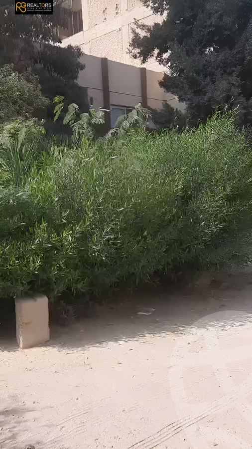 https://aqarmap.com.eg/en/listing/5720560-for-sale-cairo-6th-of-october-el-ahyaa-neighborhood-5th-street-19