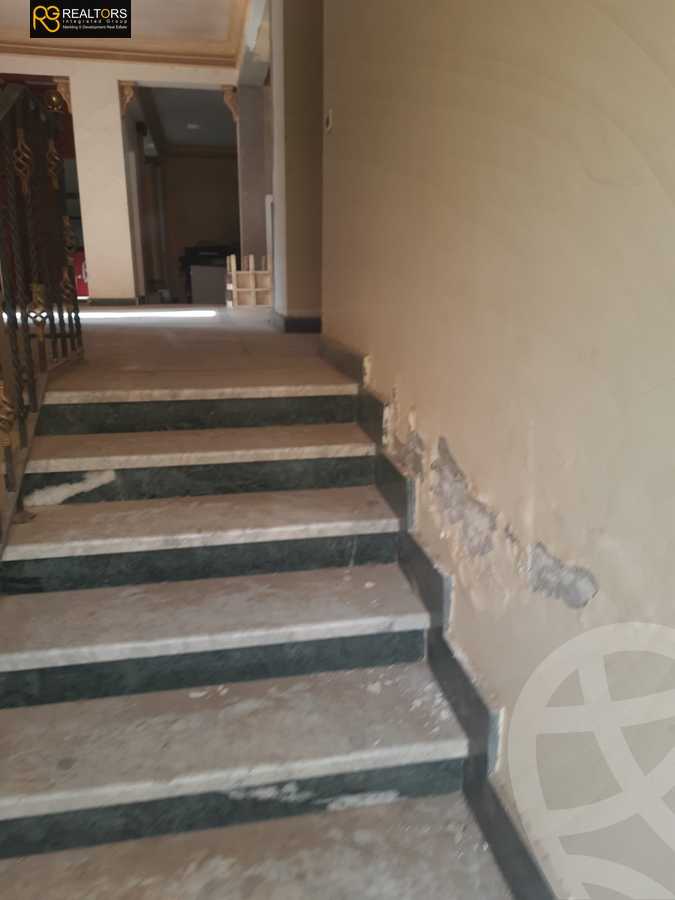https://aqarmap.com.eg/en/listing/5722757-for-sale-cairo-6th-of-october-compounds-mena-garden-city