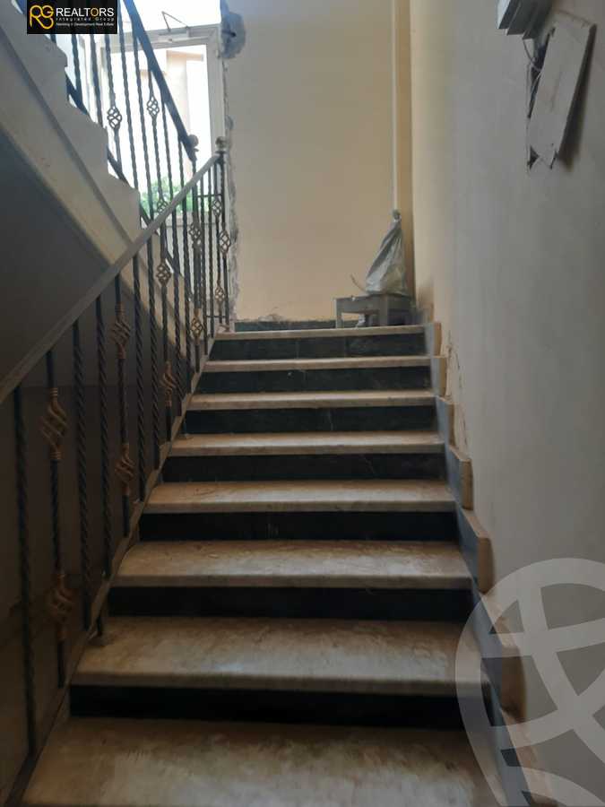 https://aqarmap.com.eg/en/listing/5722757-for-sale-cairo-6th-of-october-compounds-mena-garden-city