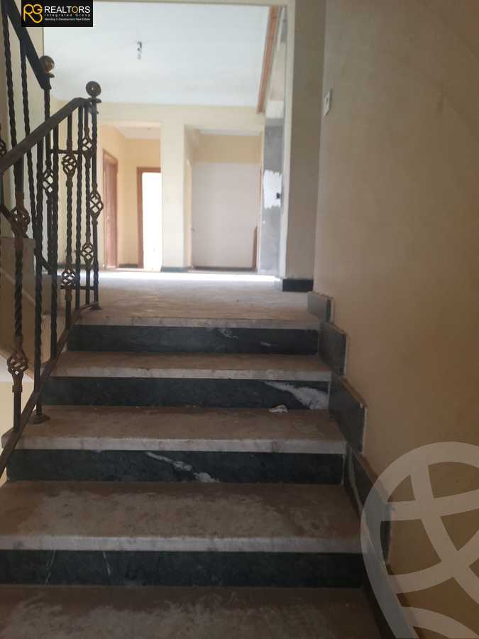 https://aqarmap.com.eg/en/listing/5722757-for-sale-cairo-6th-of-october-compounds-mena-garden-city