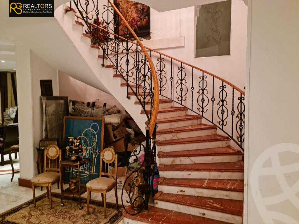 https://aqarmap.com.eg/en/listing/5722763-for-sale-cairo-6th-of-october-featured-neighborhood-fourth-touristic-village-mahmoud-sami-el-baroudi-st