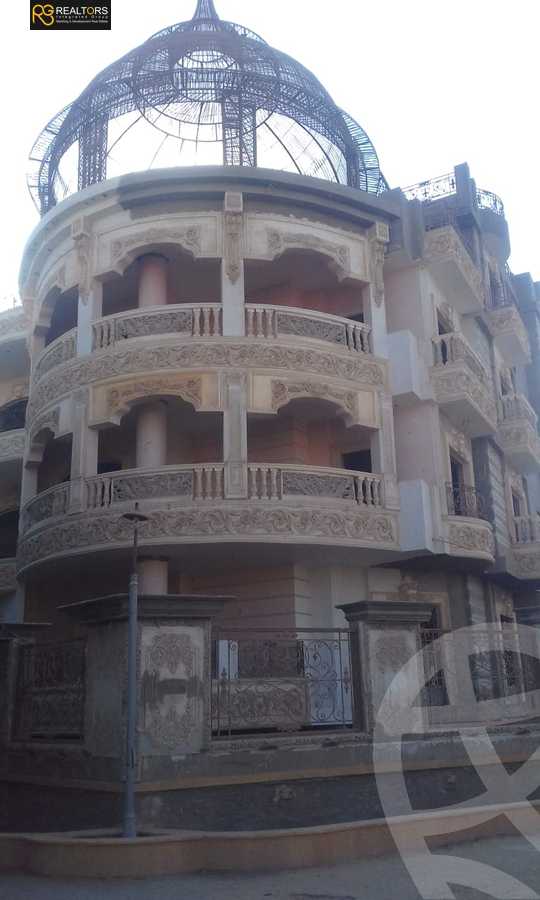 https://aqarmap.com.eg/en/listing/5722953-for-sale-cairo-6th-of-october-hadaeq-october-kmbwnd-fy-hdyq-ktwbr-el-fardoos-city