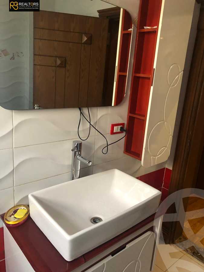 https://aqarmap.com.eg/en/listing/5728485-for-sale-cairo-el-sheikh-zayed-city-compounds-continental-gardens