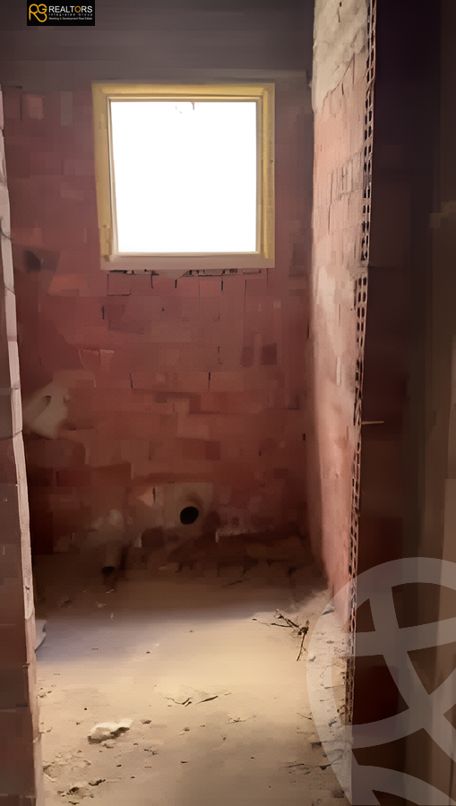 https://aqarmap.com.eg/ar/listing/5730202-for-sale-cairo-new-cairo-compounds-moon-valley