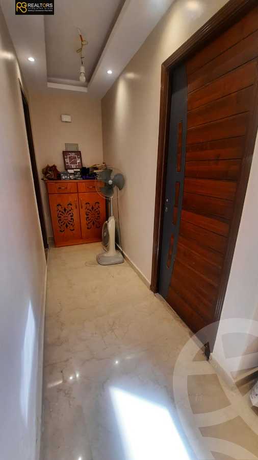 https://aqarmap.com.eg/en/listing/5731210-for-sale-cairo-new-cairo-compounds-jrdyny-hyts-3