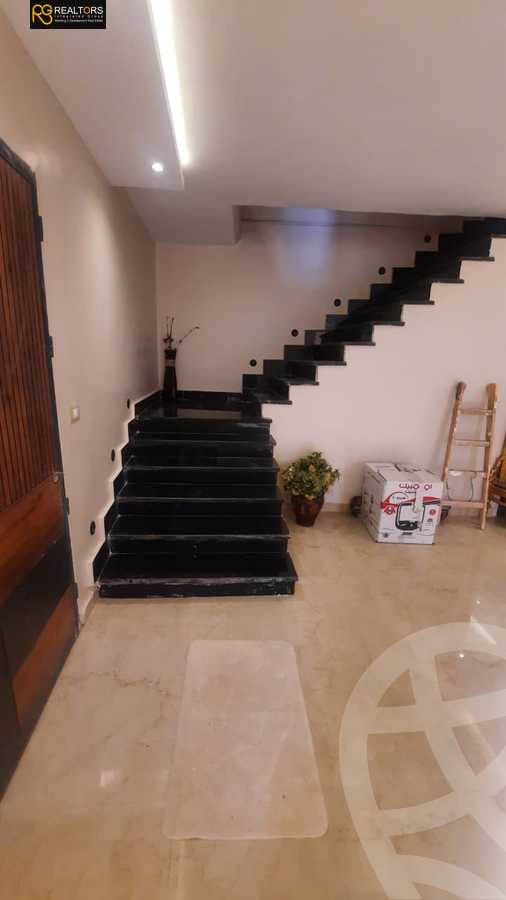 https://aqarmap.com.eg/en/listing/5731210-for-sale-cairo-new-cairo-compounds-jrdyny-hyts-3