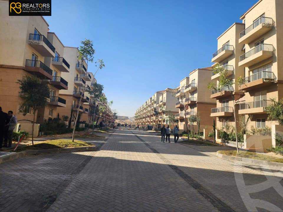 https://aqarmap.com.eg/en/listing/5731286-for-sale-cairo-new-cairo-lmstqbl-syty-compounds-neopolis