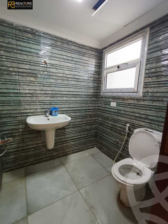 https://aqarmap.com.eg/ar/listing/5731501-for-sale-ain-elsokhna-resorts-empire-resort