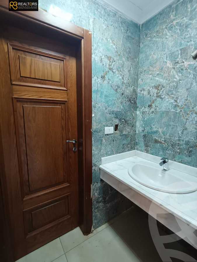 https://aqarmap.com.eg/ar/listing/5731501-for-sale-ain-elsokhna-resorts-empire-resort