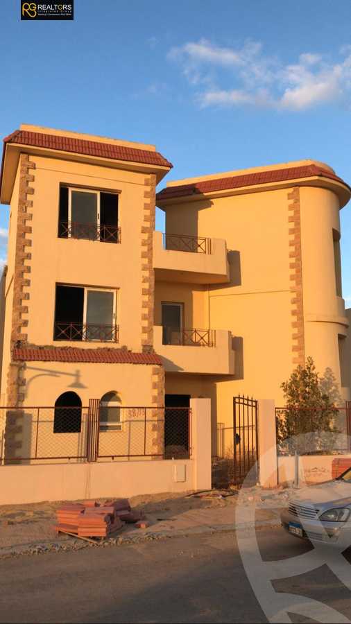 https://aqarmap.com.eg/en/listing/5733280-for-sale-cairo-el-sheikh-zayed-city-lshykh-zyd-ljdyd-golf-el-solimanya