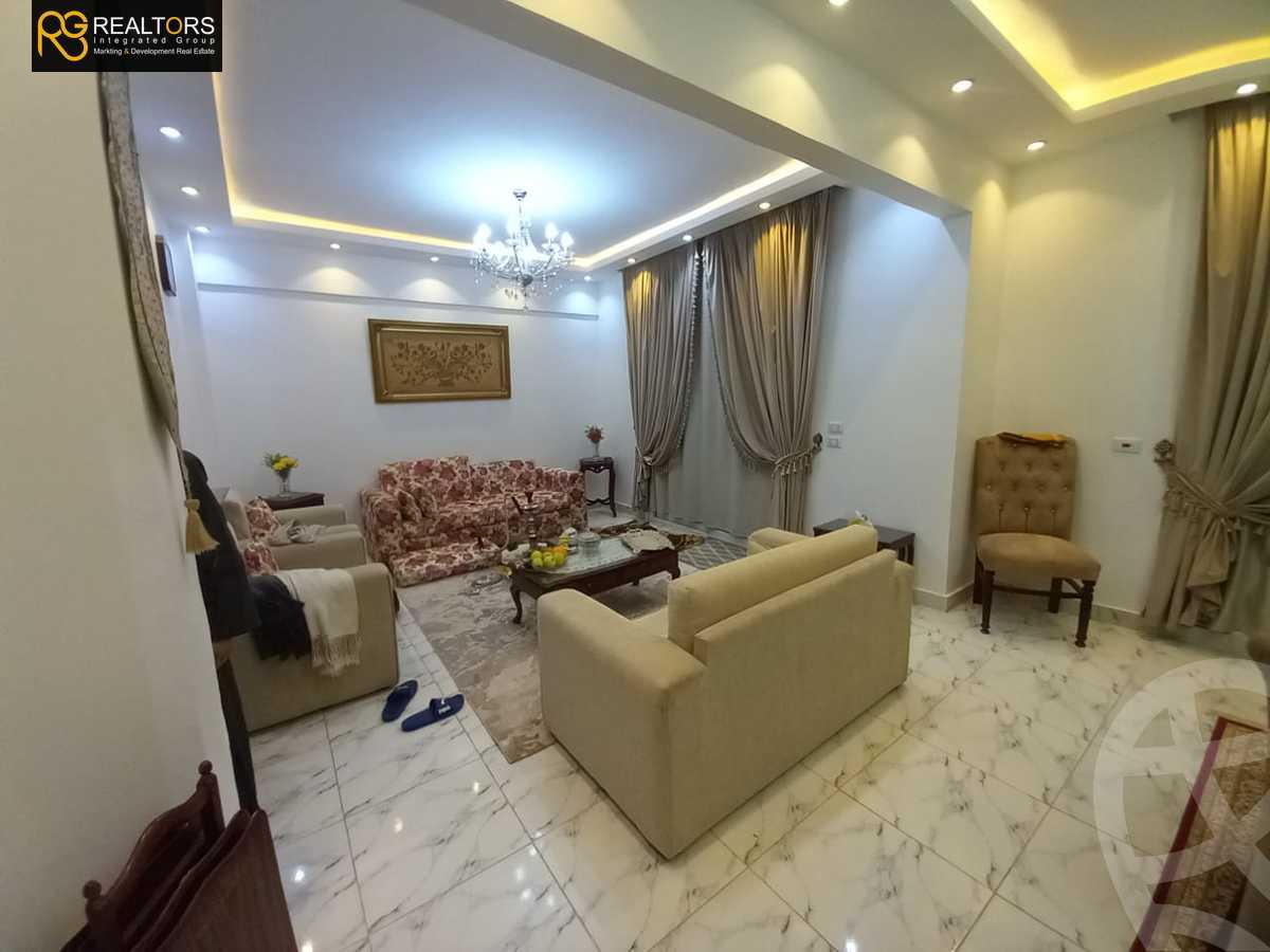 https://aqarmap.com.eg/ar/listing/5733291-for-sale-cairo-el-sheikh-zayed-city-lshykh-zyd-ljdyd-golf-el-solimanya