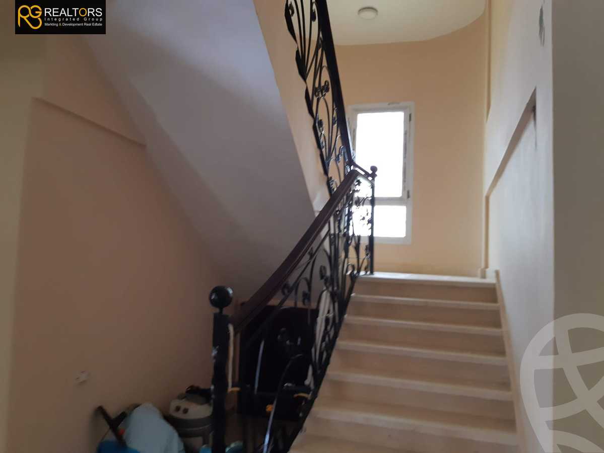 https://aqarmap.com.eg/en/listing/5733327-for-sale-cairo-el-sheikh-zayed-city-lshykh-zyd-ljdyd-golf-el-solimanya