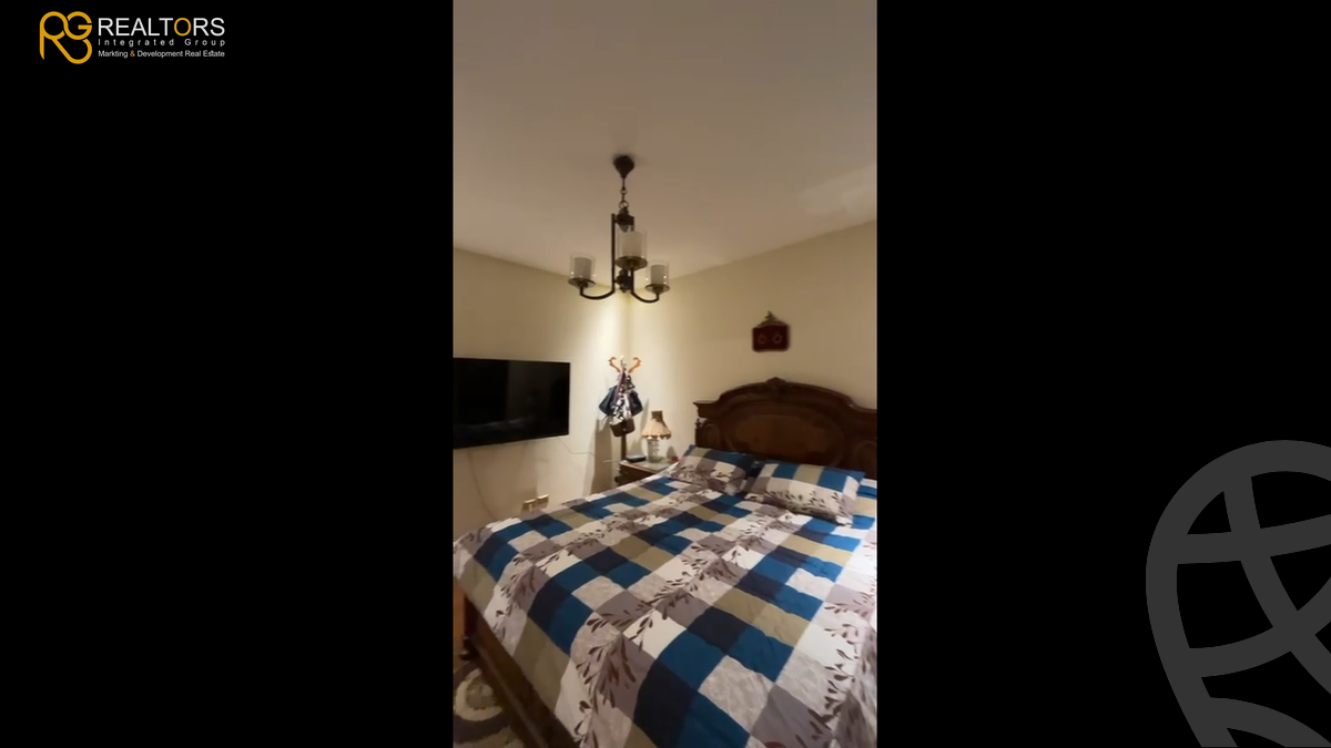 https://aqarmap.com.eg/en/listing/5743606-for-sale-cairo-el-sheikh-zayed-city-compounds-kmbwnd-wyst-twn-swdyk