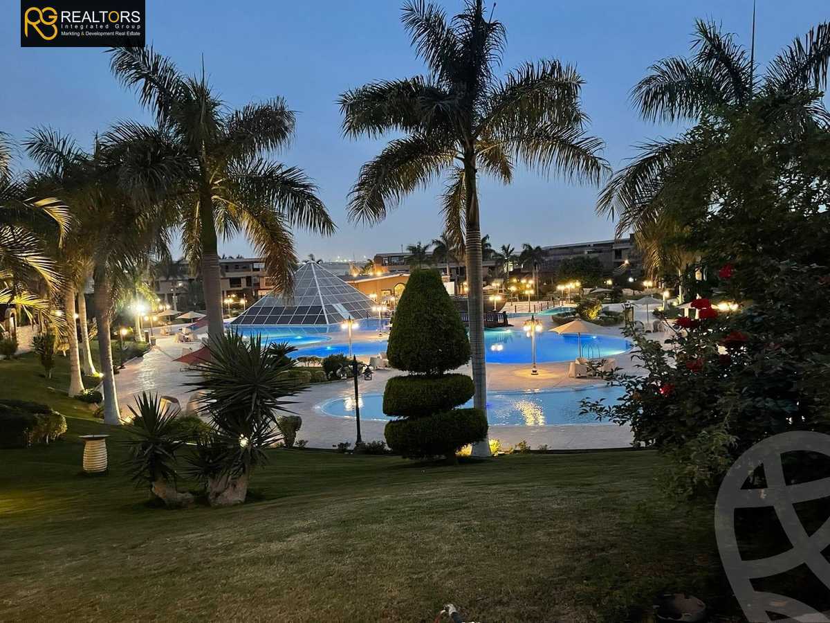 https://aqarmap.com.eg/ar/listing/5743629-for-sale-cairo-6th-of-october-compounds-pyramids-walk