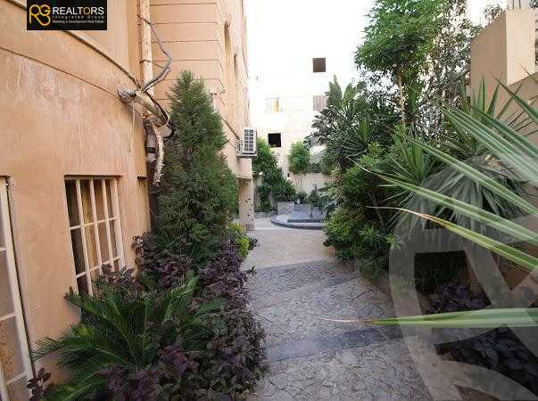 https://aqarmap.com.eg/en/listing/5743686-for-sale-cairo-el-sheikh-zayed-city-el-hay-elsabeaa