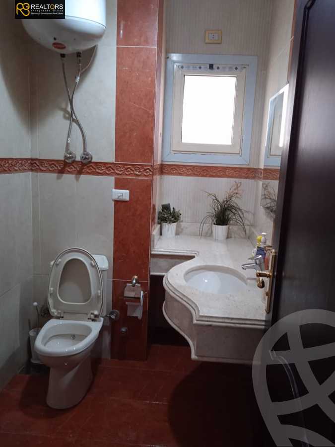 https://aqarmap.com.eg/en/listing/5743866-for-rent-cairo-el-sheikh-zayed-city-compounds-royal-city