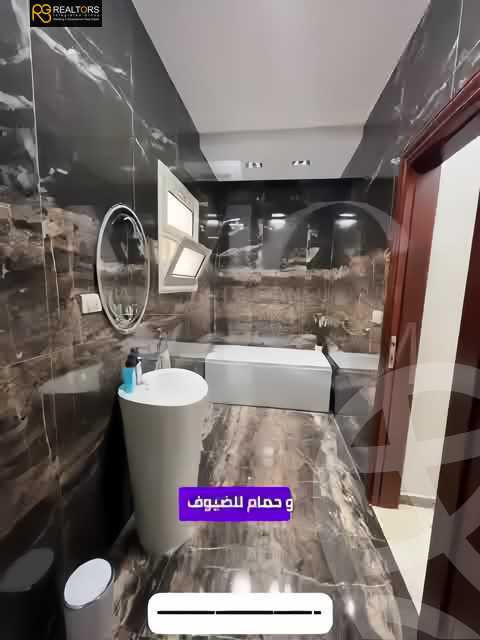 https://aqarmap.com.eg/en/listing/5743882-for-sale-cairo-el-sheikh-zayed-city-compounds-el-khamayel