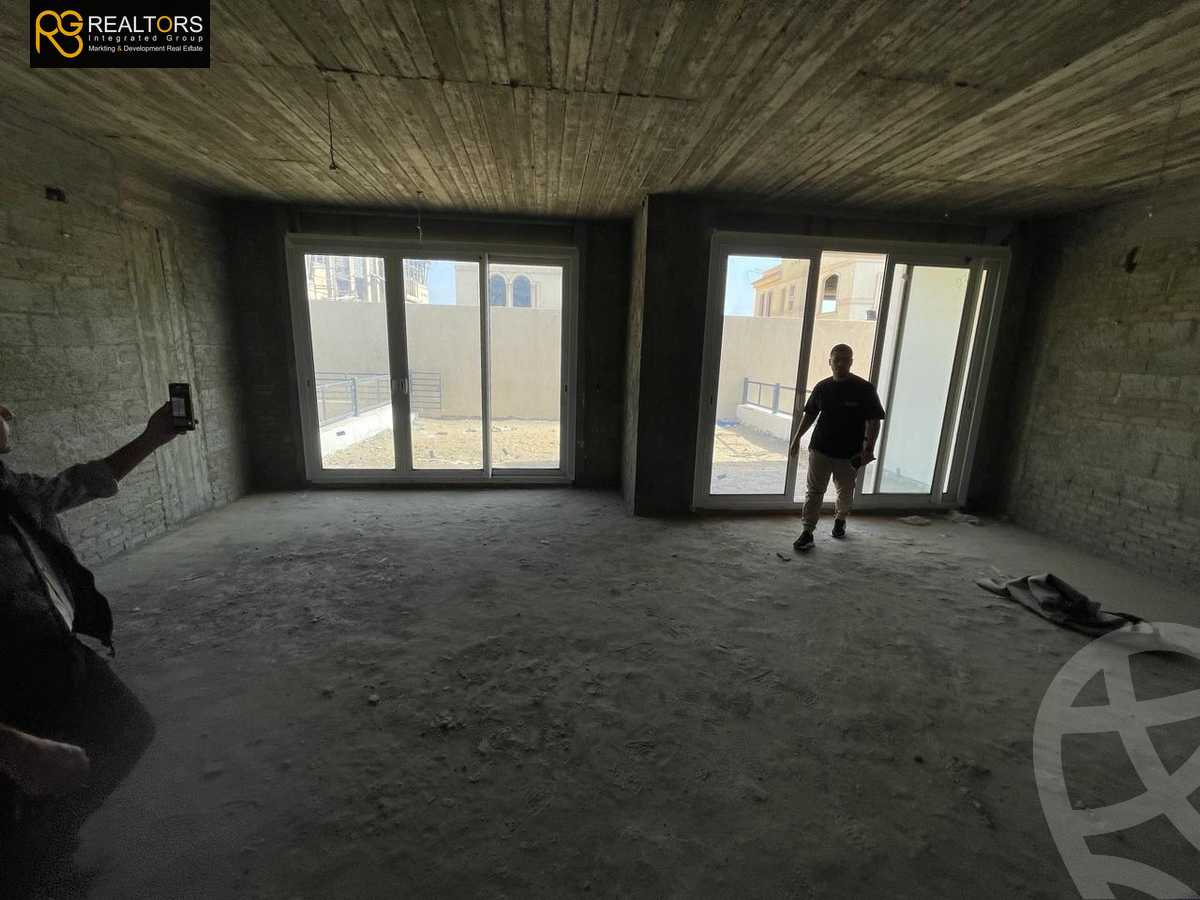 https://aqarmap.com.eg/en/listing/5743887-for-sale-cairo-el-sheikh-zayed-city-alex-cairo-desert-road
