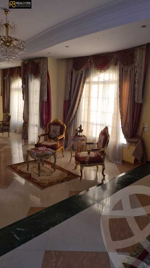 https://aqarmap.com.eg/en/listing/5743907-for-sale-cairo-el-sheikh-zayed-city-compounds-el-yasmeen-compound