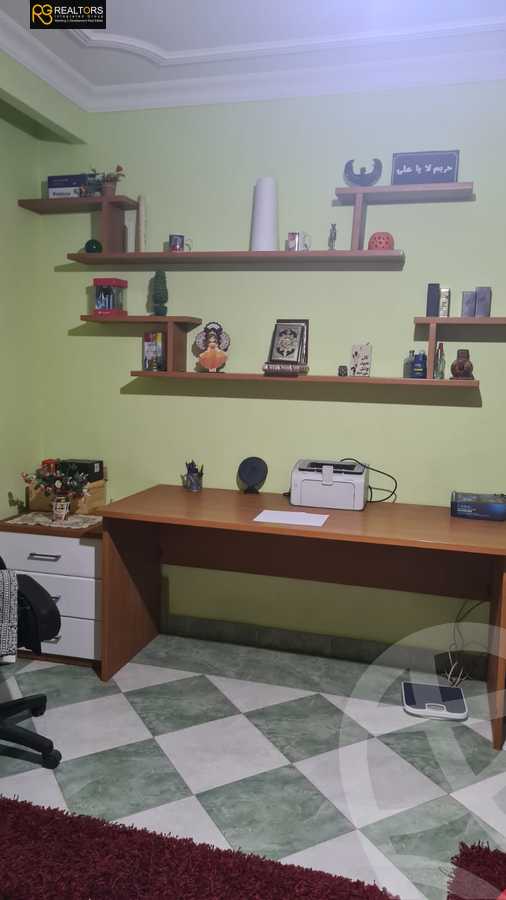 https://aqarmap.com.eg/en/listing/5743907-for-sale-cairo-el-sheikh-zayed-city-compounds-el-yasmeen-compound