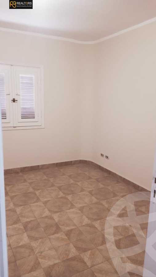 https://aqarmap.com.eg/en/listing/5743939-for-sale-cairo-el-sheikh-zayed-city-alex-cairo-desert-road-mdyn-sfnks-ljdyd-sandorini