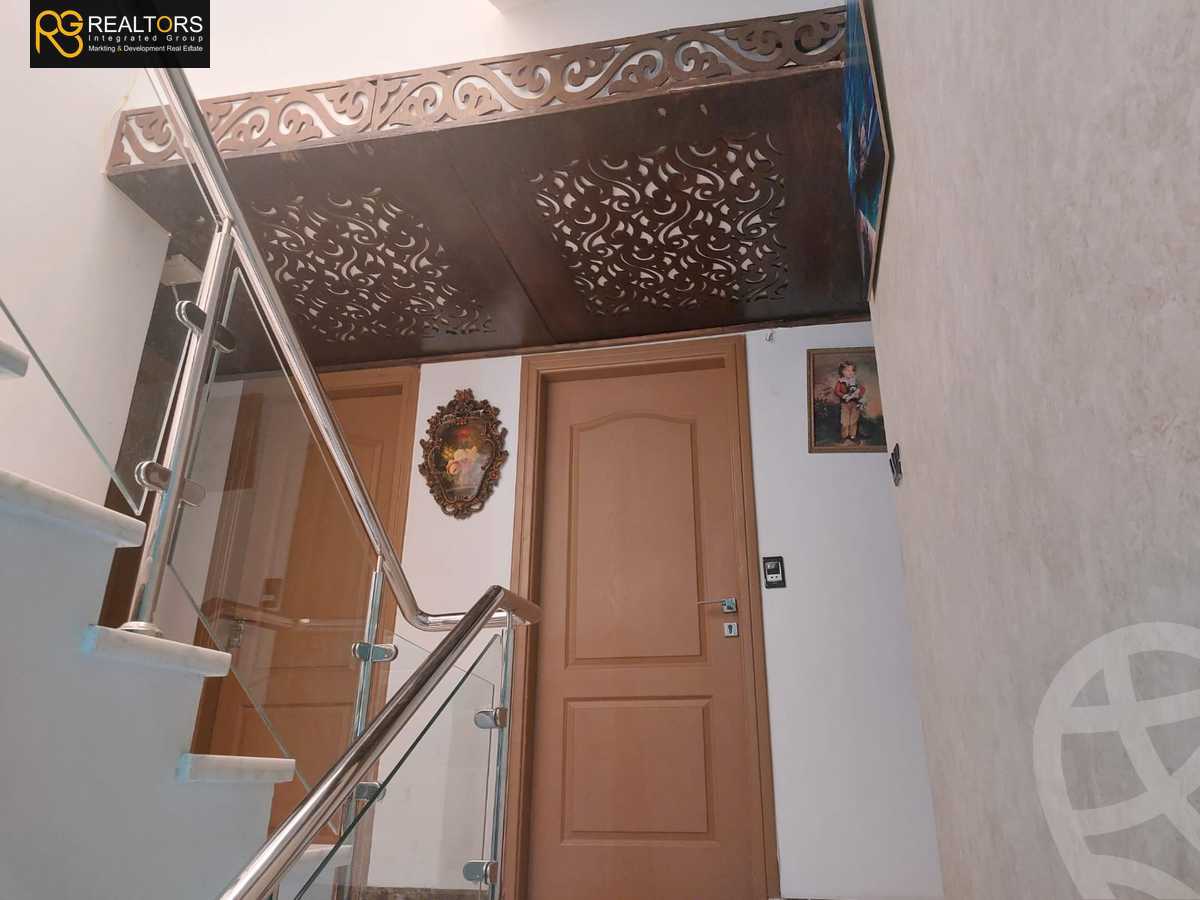 https://aqarmap.com.eg/en/listing/5743992-for-sale-cairo-6th-of-october-compounds-reem-residence