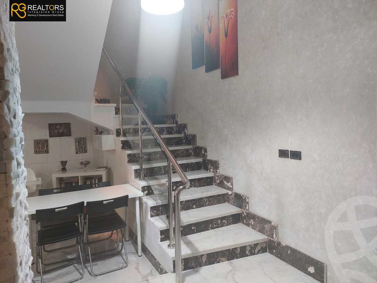 https://aqarmap.com.eg/en/listing/5743992-for-sale-cairo-6th-of-october-compounds-reem-residence