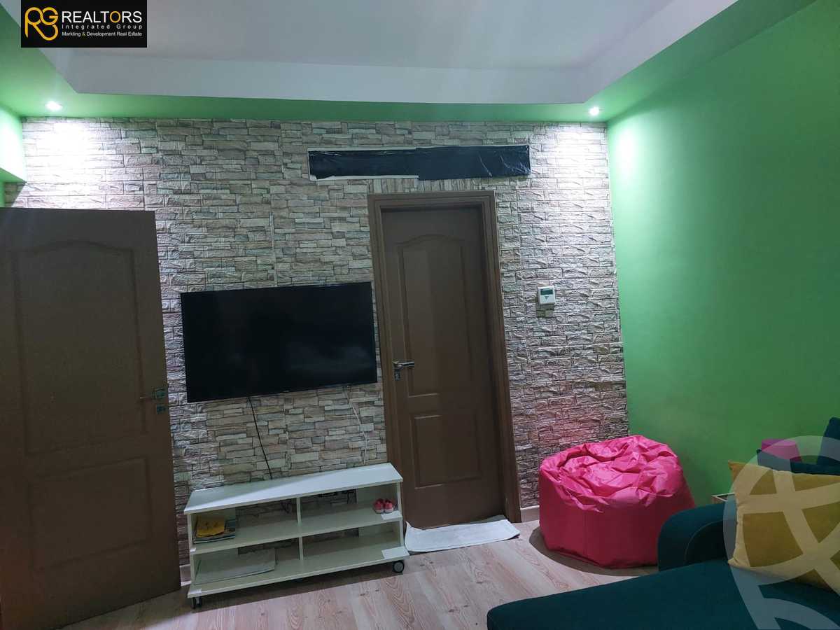 https://aqarmap.com.eg/en/listing/5743992-for-sale-cairo-6th-of-october-compounds-reem-residence