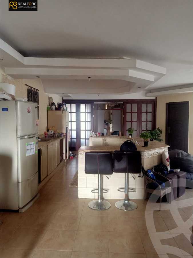 https://aqarmap.com.eg/en/listing/5744043-for-sale-cairo-el-sheikh-zayed-city-compounds-el-yasmeen-compound