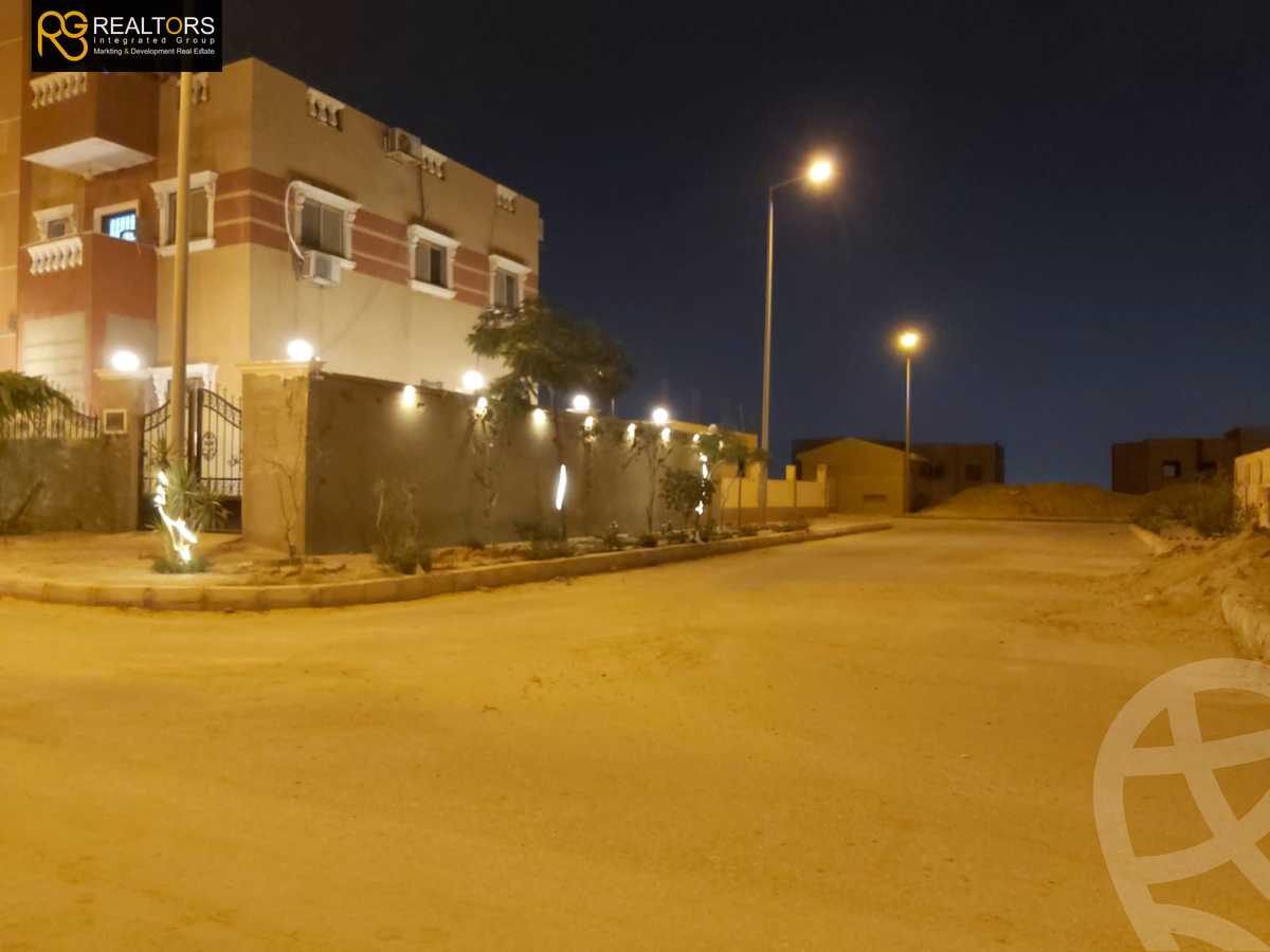 https://aqarmap.com.eg/en/listing/5765389-for-sale-cairo-6th-of-october-hadaeq-october
