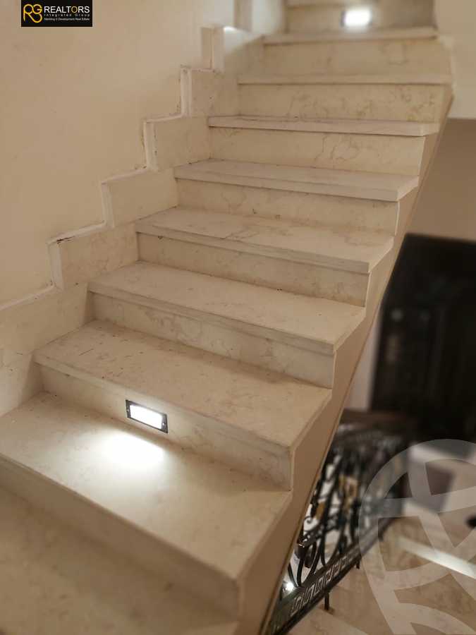 https://aqarmap.com.eg/en/listing/5765389-for-sale-cairo-6th-of-october-hadaeq-october