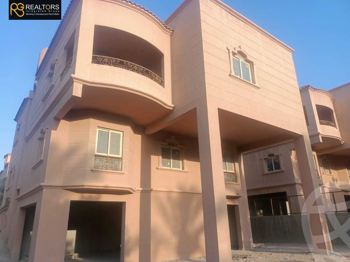 https://aqarmap.com.eg/en/listing/5765447-for-sale-cairo-6th-of-october-compounds-brnsys