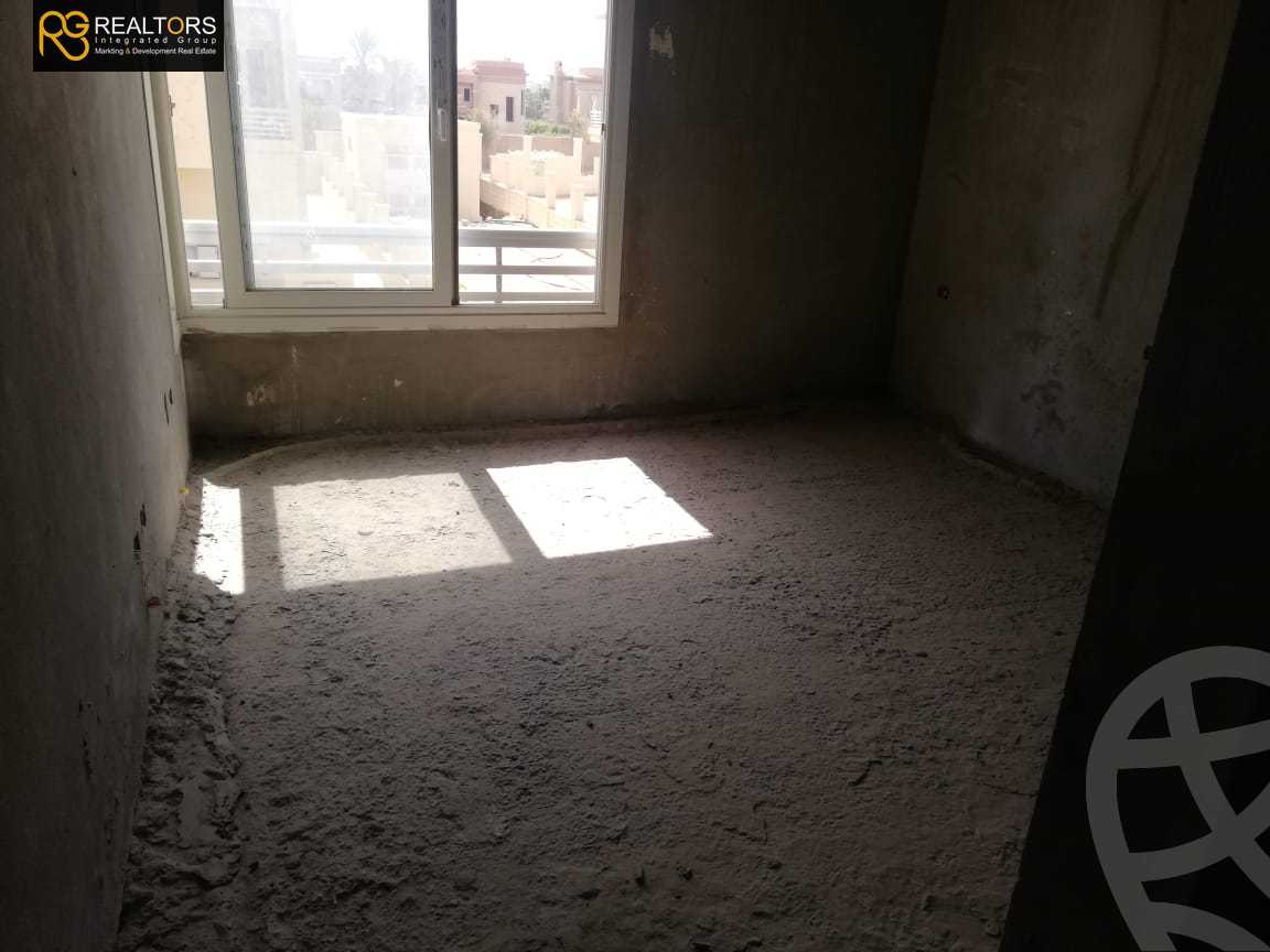 https://aqarmap.com.eg/en/listing/5765452-for-sale-cairo-el-sheikh-zayed-city-lshykh-zyd-ljdyd-solimar-green-4-compound