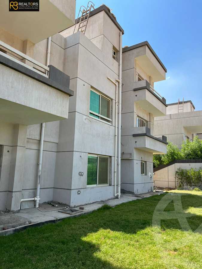 https://aqarmap.com.eg/ar/listing/5765685-for-sale-cairo-el-sheikh-zayed-city-green-revolution