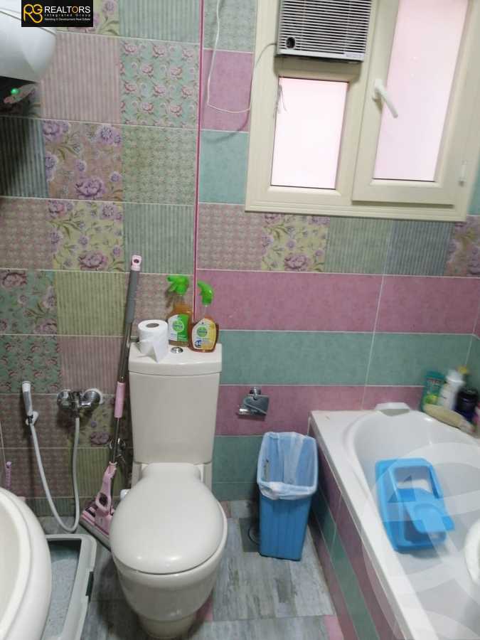 https://aqarmap.com.eg/ar/listing/5765688-for-sale-cairo-el-sheikh-zayed-city-compounds-el-yasmeen-compound