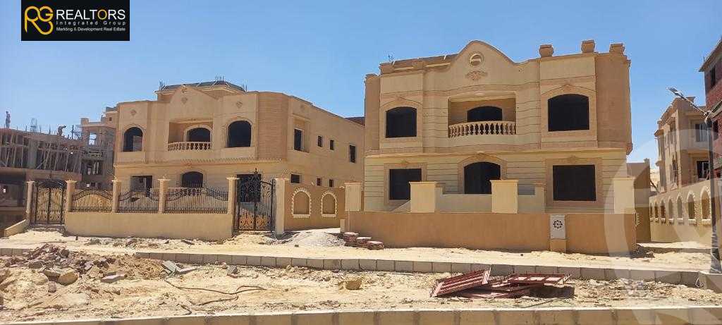 https://aqarmap.com.eg/ar/listing/5765701-for-sale-cairo-6th-of-october-compounds-el-shorouk-compound