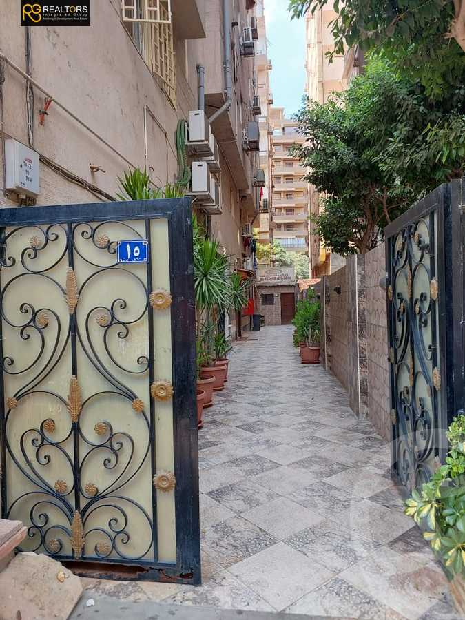 https://aqarmap.com.eg/en/listing/5765702-for-sale-cairo-el-mohandesen-shareaa-ahmed-orabi