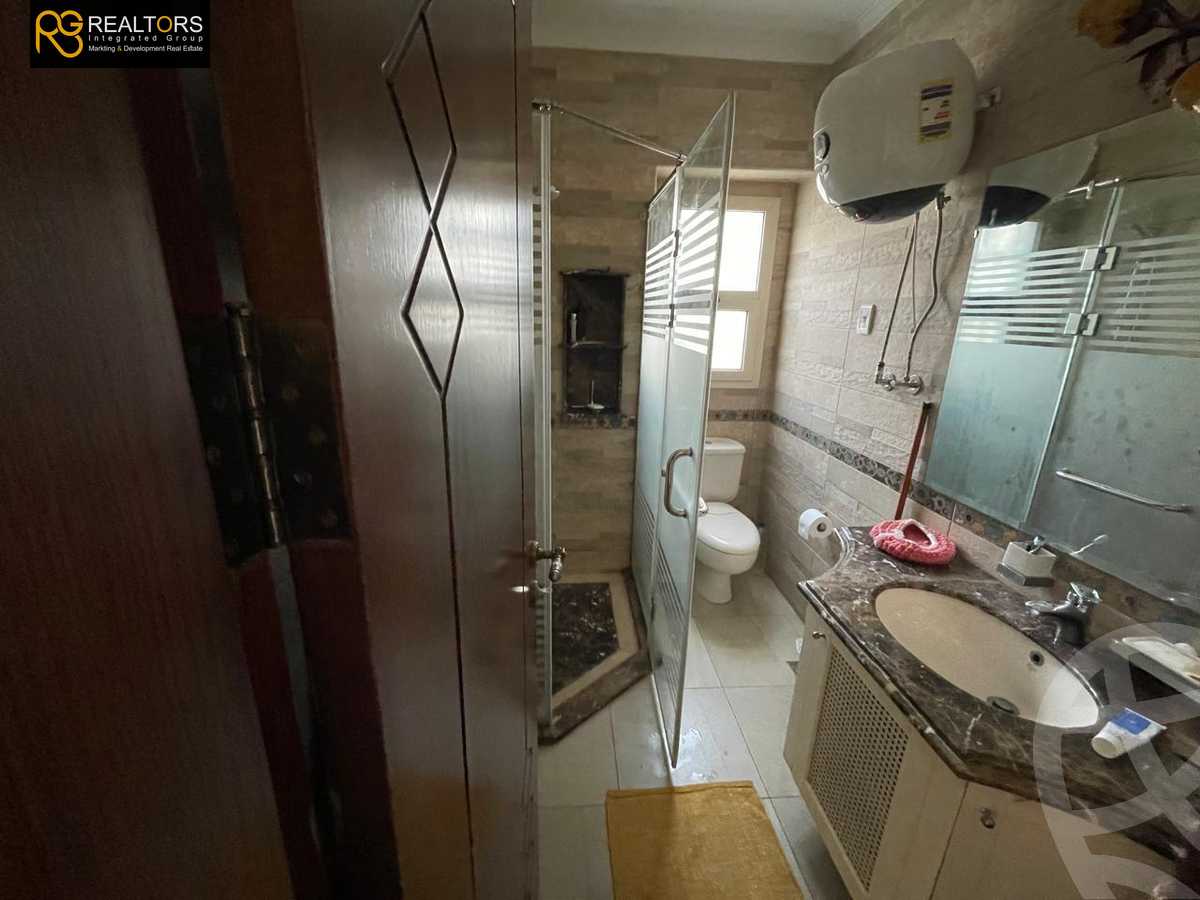 https://aqarmap.com.eg/ar/listing/5774255-for-sale-cairo-6th-of-october-compounds-reem-residence