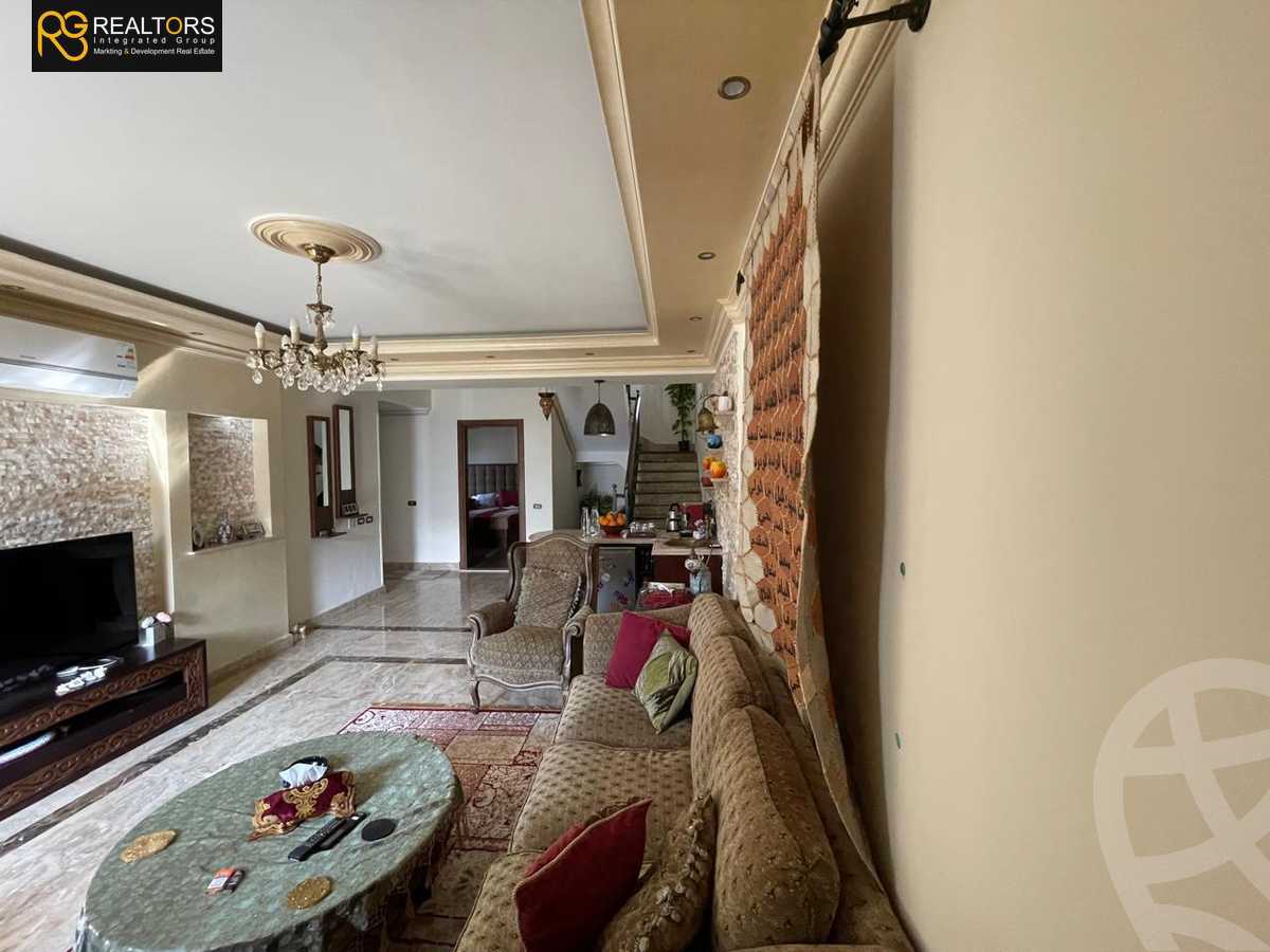 https://aqarmap.com.eg/ar/listing/5774255-for-sale-cairo-6th-of-october-compounds-reem-residence