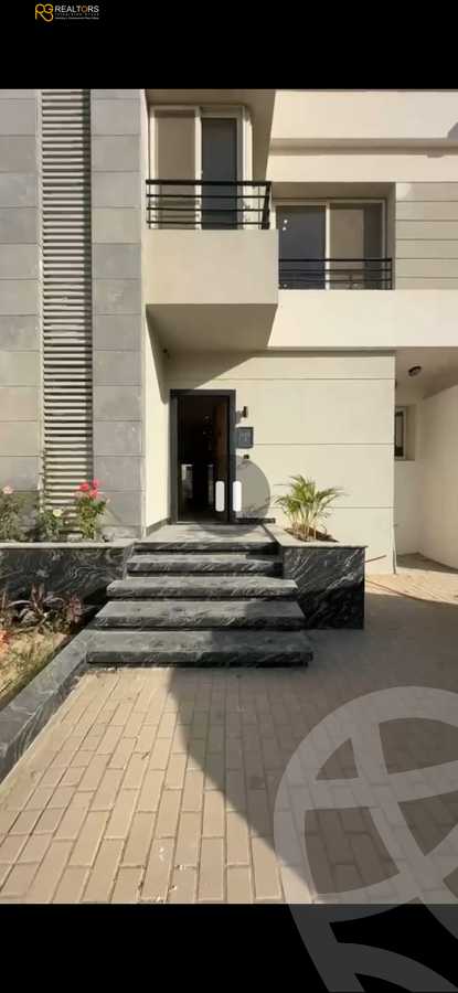 https://aqarmap.com.eg/en/listing/5774270-for-sale-cairo-6th-of-october-compounds-the-crown