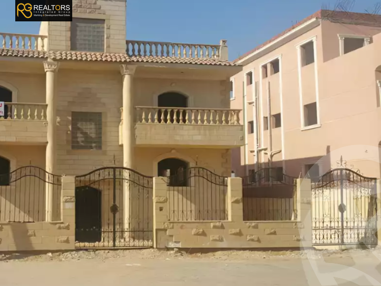 https://aqarmap.com.eg/en/listing/5743600-for-sale-cairo-el-sheikh-zayed-city-compounds-el-yasmeen-compound