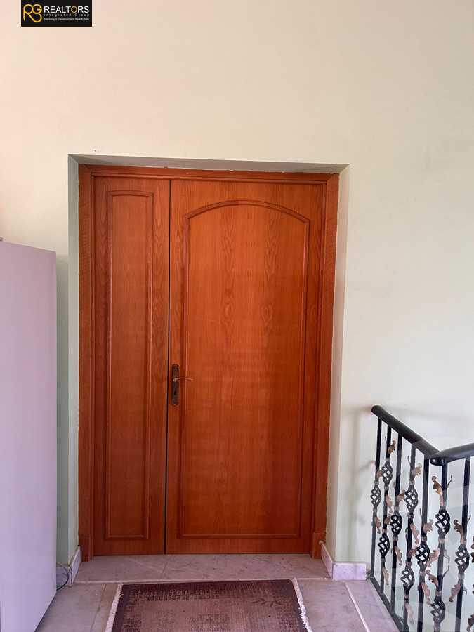 https://aqarmap.com.eg/en/listing/5929596-for-sale-cairo-el-sheikh-zayed-city-compounds-el-rabwa