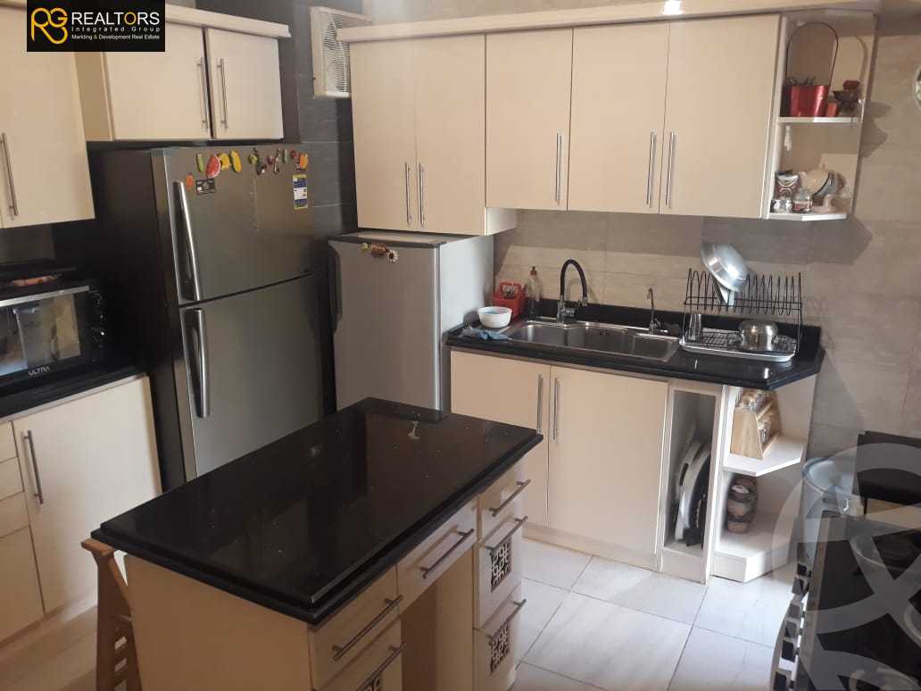 https://aqarmap.com.eg/en/listing/5947820-for-sale-cairo-el-sheikh-zayed-city-compounds-roaya-compound-zayed