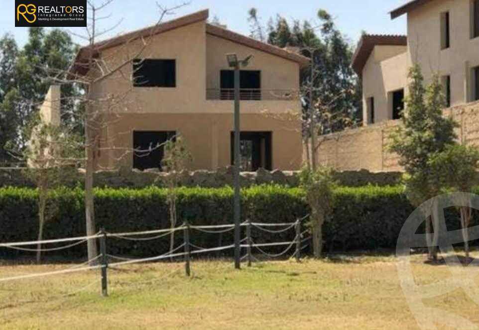 https://aqarmap.com.eg/en/listing/5947820-for-sale-cairo-el-sheikh-zayed-city-compounds-roaya-compound-zayed