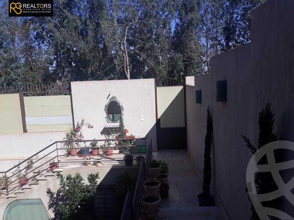 https://aqarmap.com.eg/en/listing/5947820-for-sale-cairo-el-sheikh-zayed-city-compounds-roaya-compound-zayed